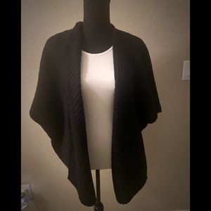 VINCE CAMUTO TRAVEL CARDIGAN🥰